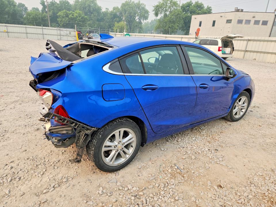 61623996 :رقم المزاد ، 1G1BE5SM1J7200474 vin ، 2018 Chevrolet Cruze مزاد بيع