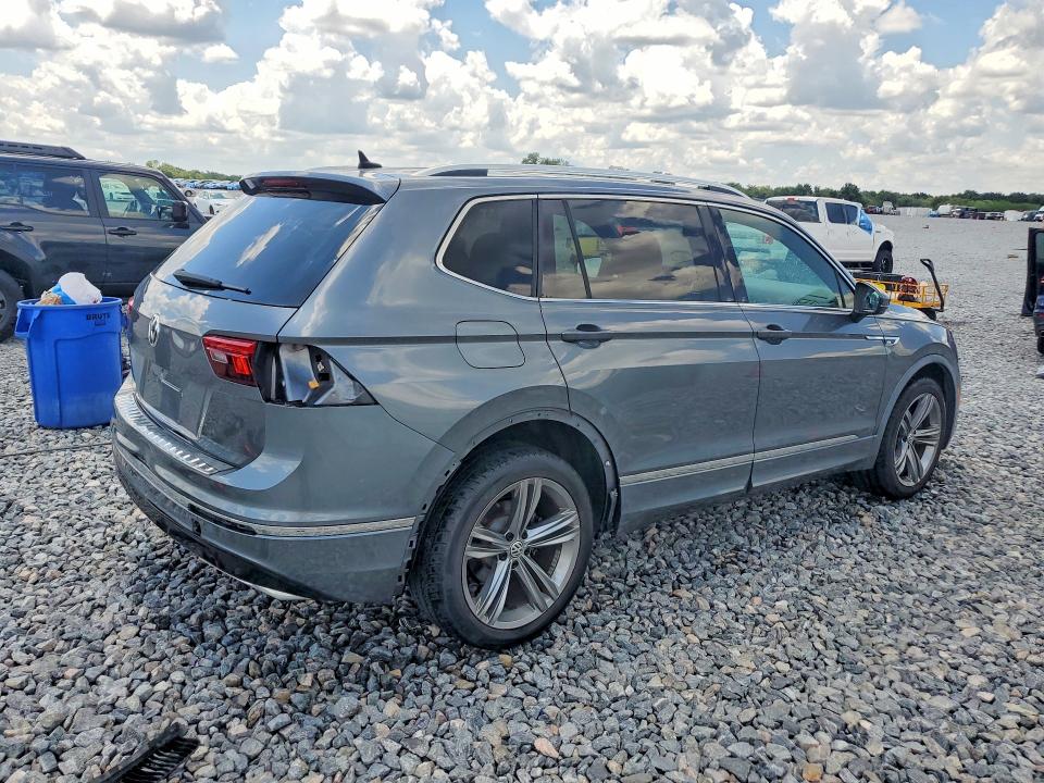 Продажа на аукционе авто 2019 Volkswagen Tiguan, vin: 3VV3B7AX7KM025104, номер лота: 59646446