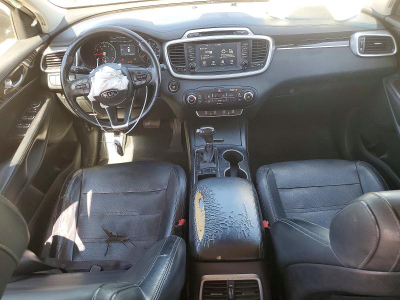 60257956 :رقم المزاد ، 5XYPG4A31HG272542 vin ، 2017 Kia Sorento مزاد بيع