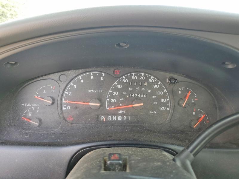 61119816 :رقم المزاد ، 4F4YR17E83TM17652 vin ، 2003 Mazda B4000 مزاد بيع