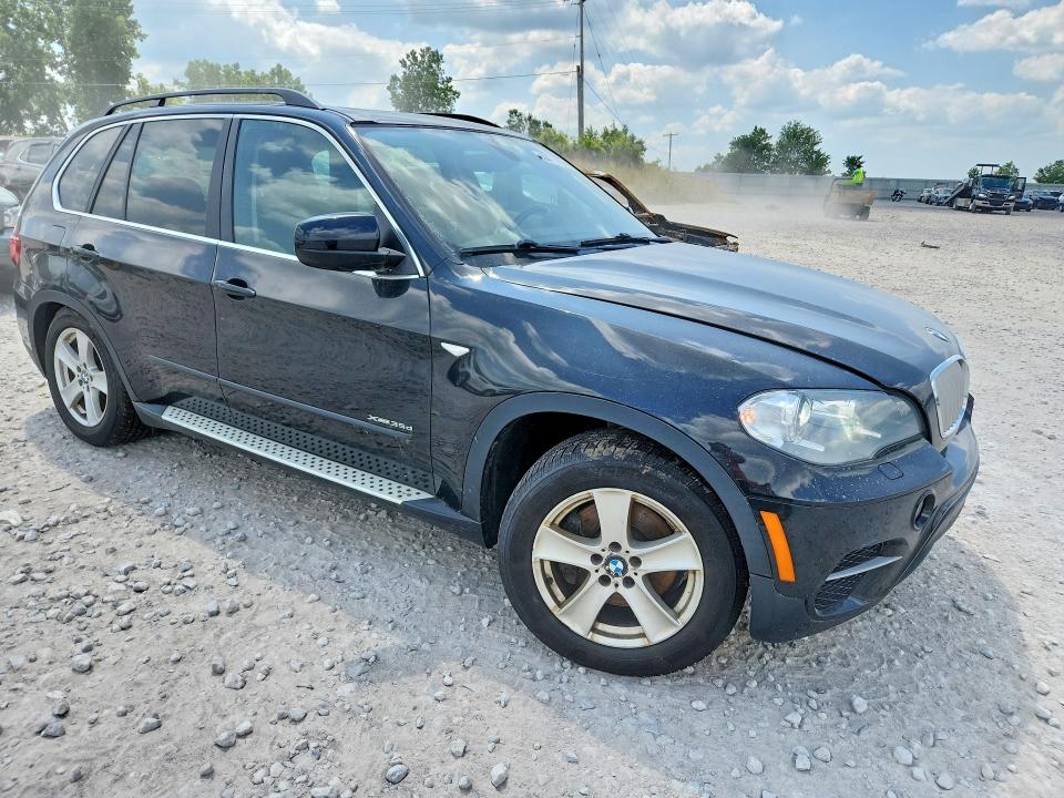 Продажа на аукционе авто 2013 Bmw X5, vin: 5UXZW0C56D0B93632, номер лота: 60175226