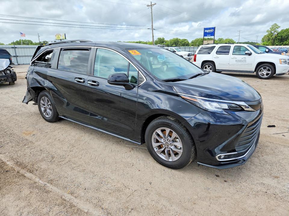 2022 Toyota Sienna მანქანა იყიდება აუქციონზე, vin: 5TDJRKEC9NS100837, აუქციონის ნომერი: 61365226