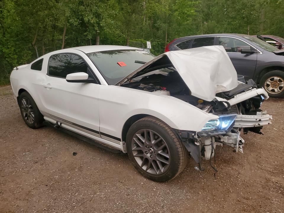 2014 Ford Mustang მანქანა იყიდება აუქციონზე, vin: 1ZVBP8AM2E5323400, აუქციონის ნომერი: 60401156