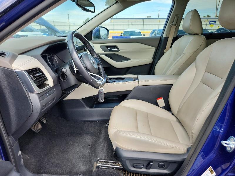 61071866 :رقم المزاد ، 5N1BT3CA7NC730138 vin ، 2022 Nissan Rogue مزاد بيع