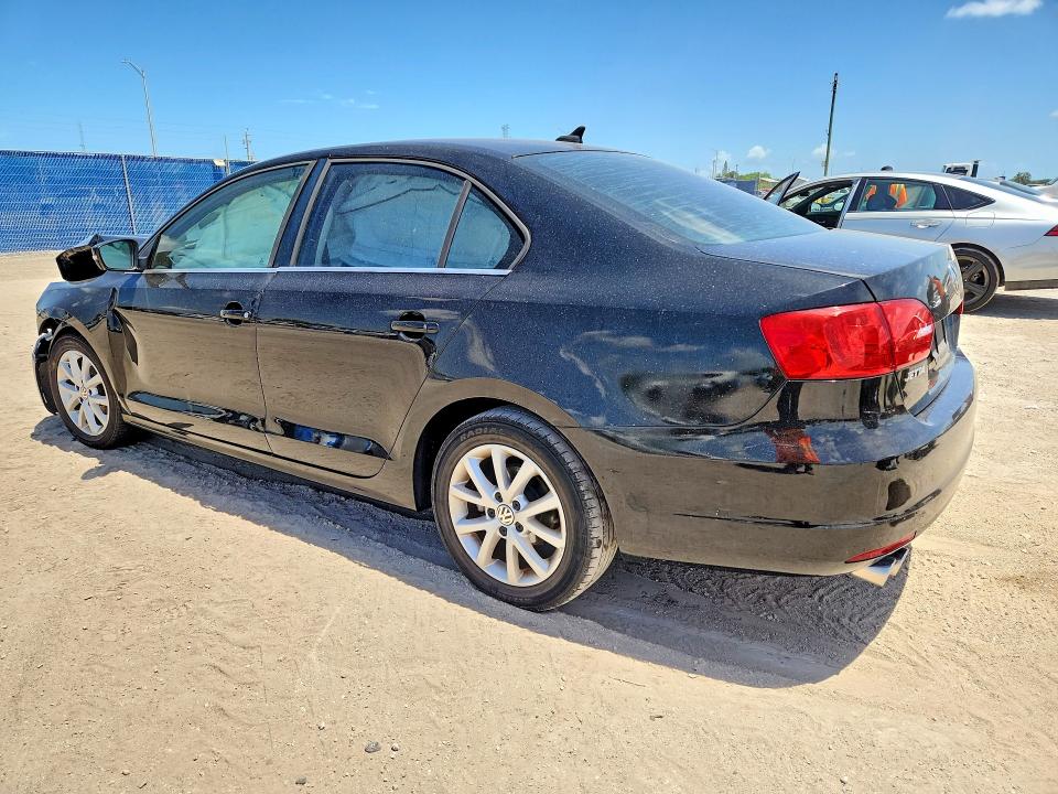 61620986 :رقم المزاد ، 3VWDX7AJ7DM260330 vin ، 2013 Volkswagen Jetta مزاد بيع