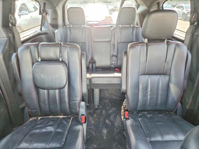 60812746 :رقم المزاد ، 2C4RDGEG8HR842290 vin ، 2017 Dodge Grand Caravan مزاد بيع