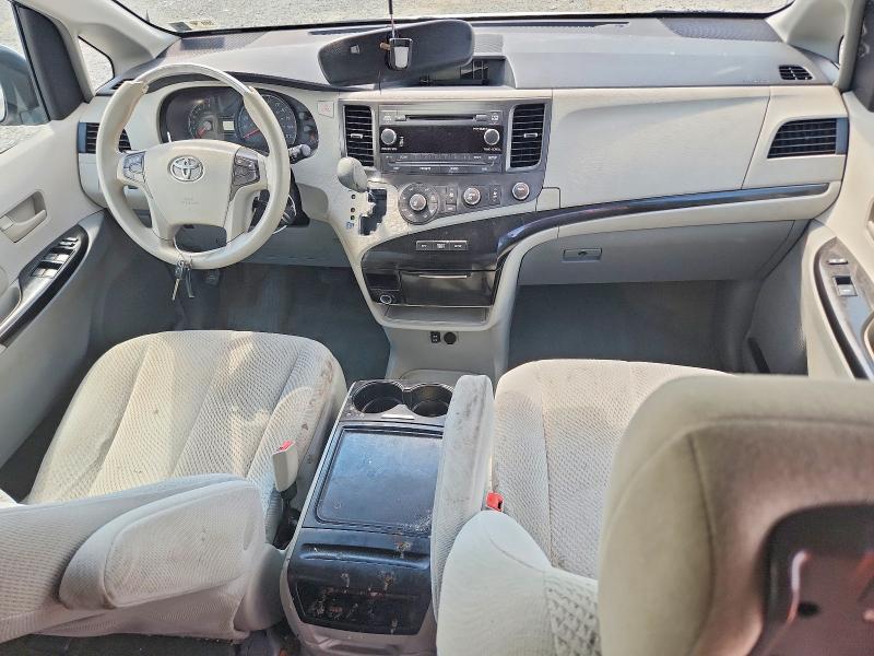 61245976 :رقم المزاد ، 5TDKK3DC0CS210821 vin ، 2012 Toyota Sienna مزاد بيع