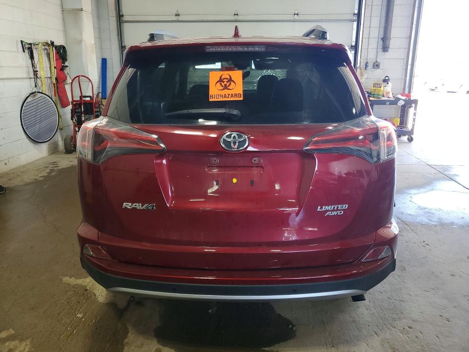 61317946 :رقم المزاد ، JTMDFREV0JD243651 vin ، 2018 Toyota Rav4 مزاد بيع