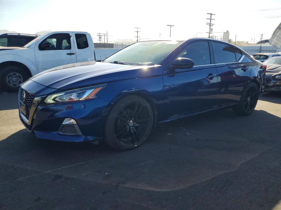 Auction sale of the 2019 Nissan Altima, vin: 1N4BL4CV7KC247781, lot number: 62870136