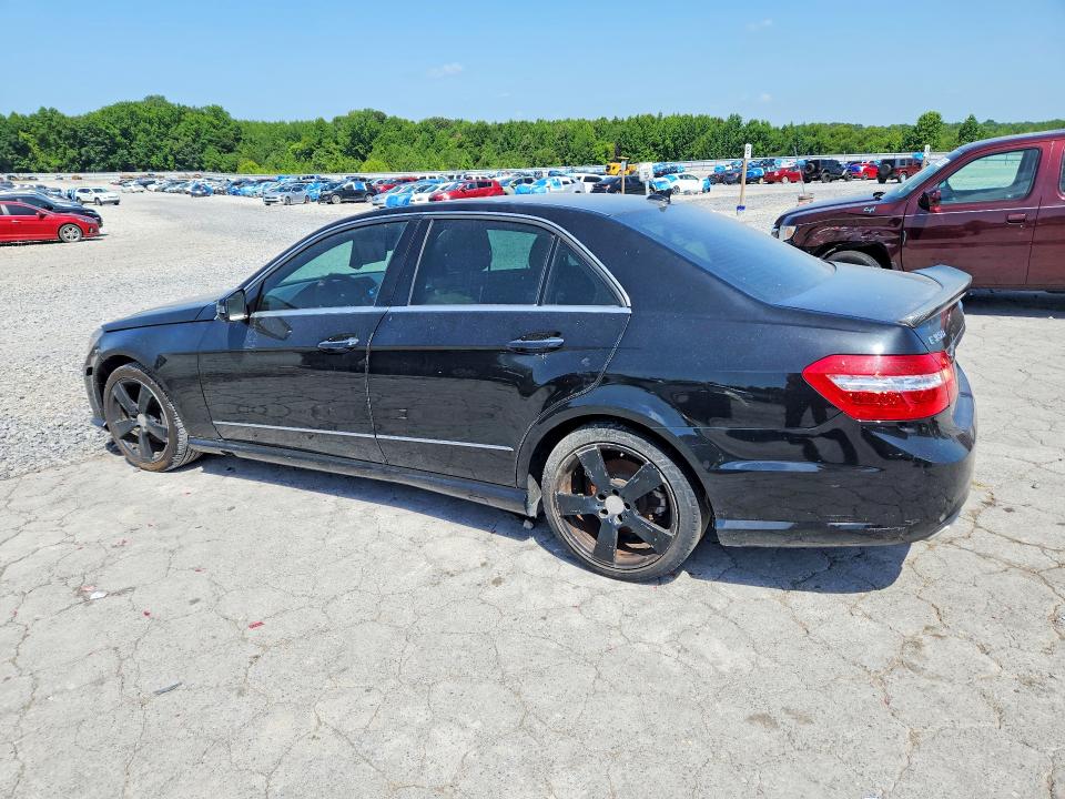 61307346 :رقم المزاد ، WDDHF5GB7AA024013 vin ، 2010 Mercedes-benz E مزاد بيع