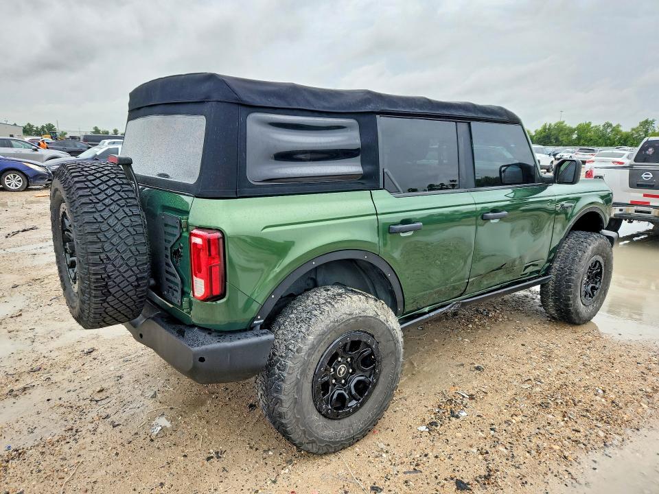 Продаж на аукціоні авто 2022 Ford Bronco, vin: 1FMEE5DH2NLA80763, номер лоту: 61201326