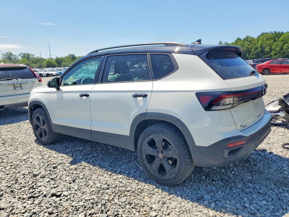 56194866 :رقم المزاد ، 3VV2C7B22SM004334 vin ، 2025 Volkswagen Taos مزاد بيع