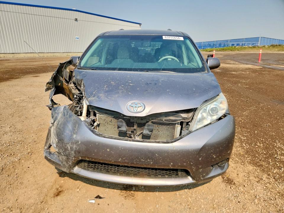 Продаж на аукціоні авто 2013 Toyota Sienna, vin: 5TDJK3DC2DS070798, номер лоту: 63255656