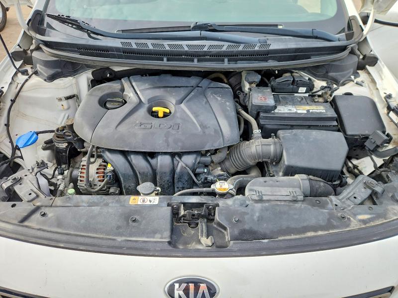 2017 Kia Forte მანქანა იყიდება აუქციონზე, vin: KNAFK5A87H5718209, აუქციონის ნომერი: 61673396