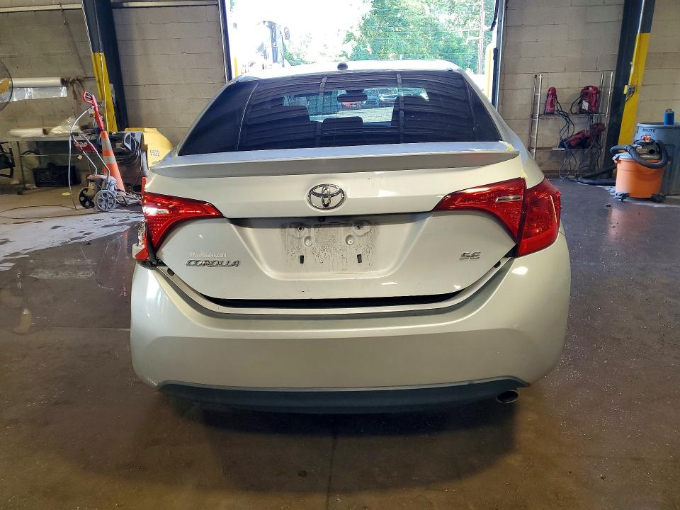 Продаж на аукціоні авто 2017 Toyota Corolla, vin: 2T1BURHE0HC795585, номер лоту: 61983846