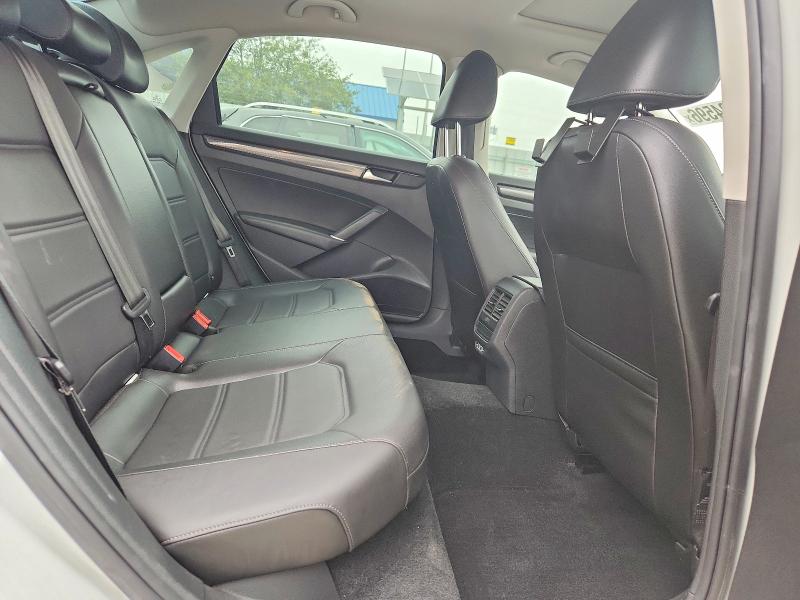 Продажа на аукционе авто 2020 Volkswagen Passat, vin: 1VWMA7A35LC027758, номер лота: 61724596