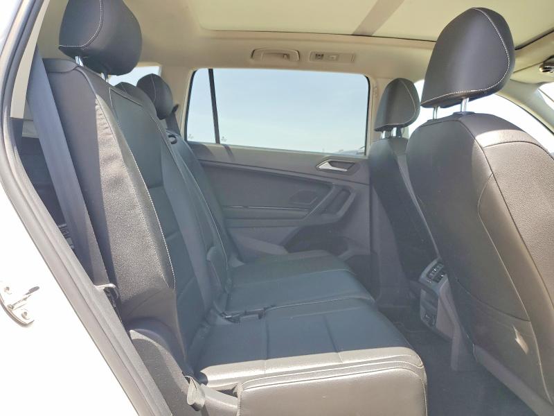 61947216 :رقم المزاد ، 3VV3B7AX4MM054157 vin ، 2021 Volkswagen Tiguan مزاد بيع