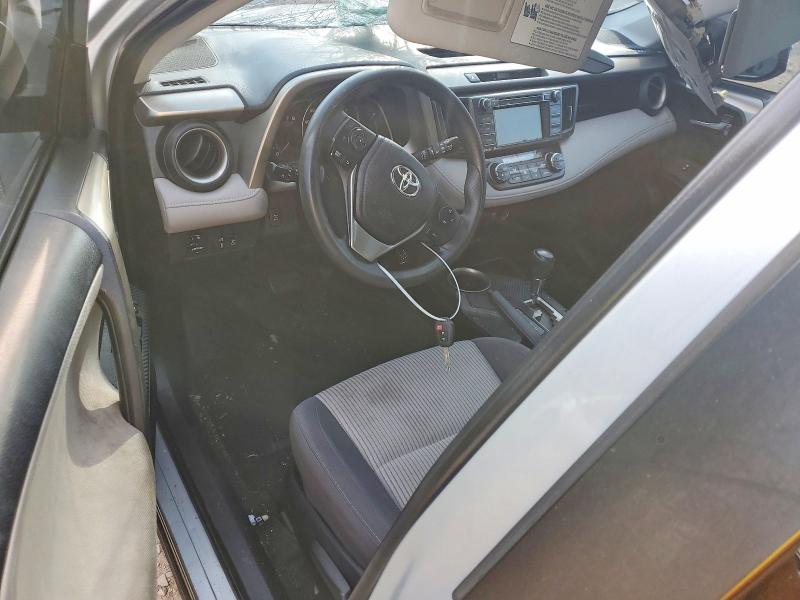 61089436 :رقم المزاد ، 2T3RFREV2FW345100 vin ، 2015 Toyota Rav4 مزاد بيع