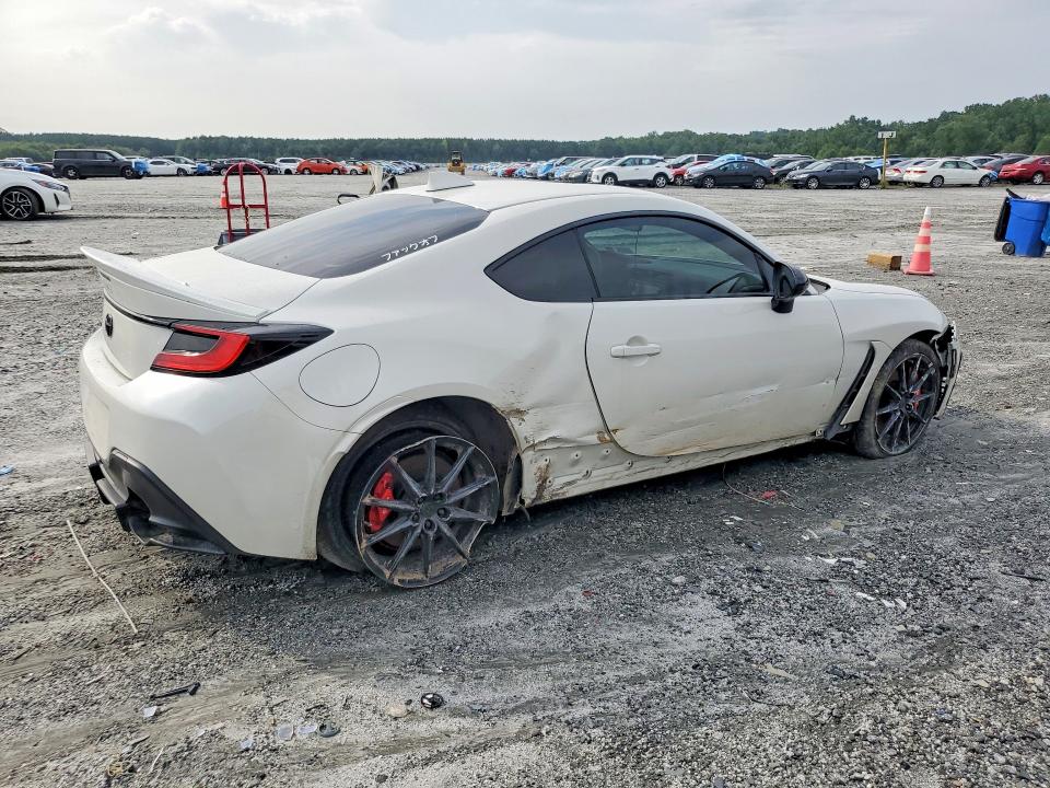 Продажа на аукционе авто 2025 Toyota Gr 86, vin: JF1ZNBE18S9752815, номер лота: 62252426