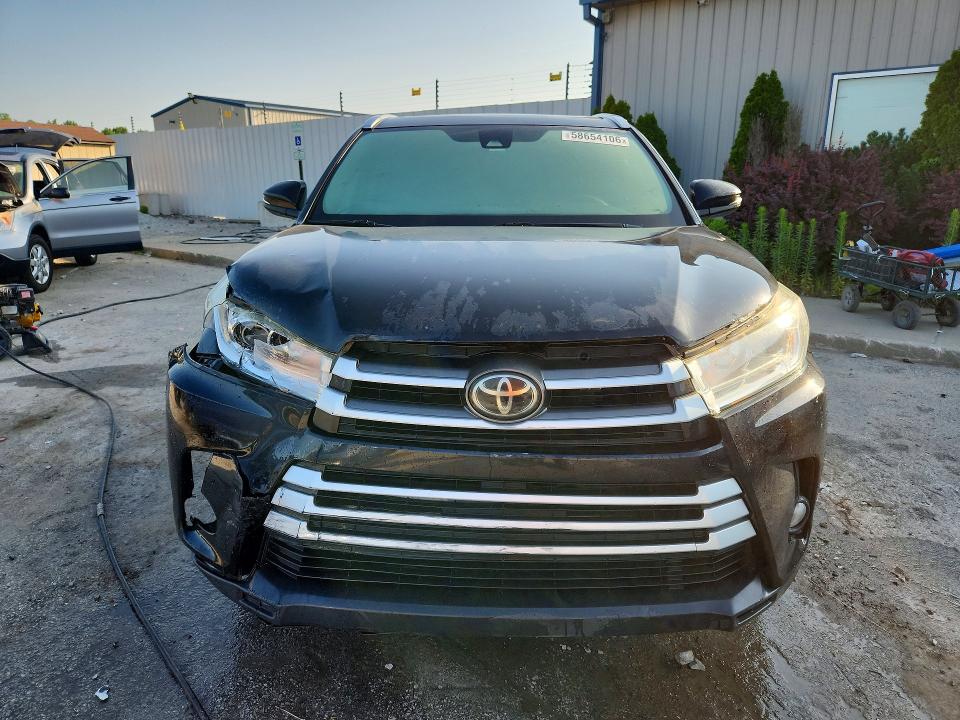Продажа на аукционе авто 2017 Toyota Highlander, vin: 5TDJZRFH6HS409544, номер лота: 58654106