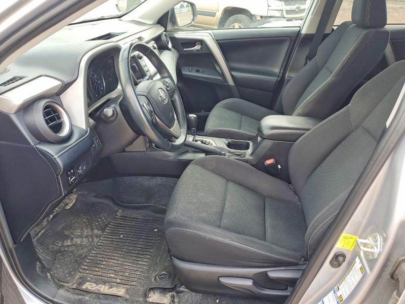 63493716 :رقم المزاد ، 2T3RFREV6HW686468 vin ، 2017 Toyota Rav4 مزاد بيع