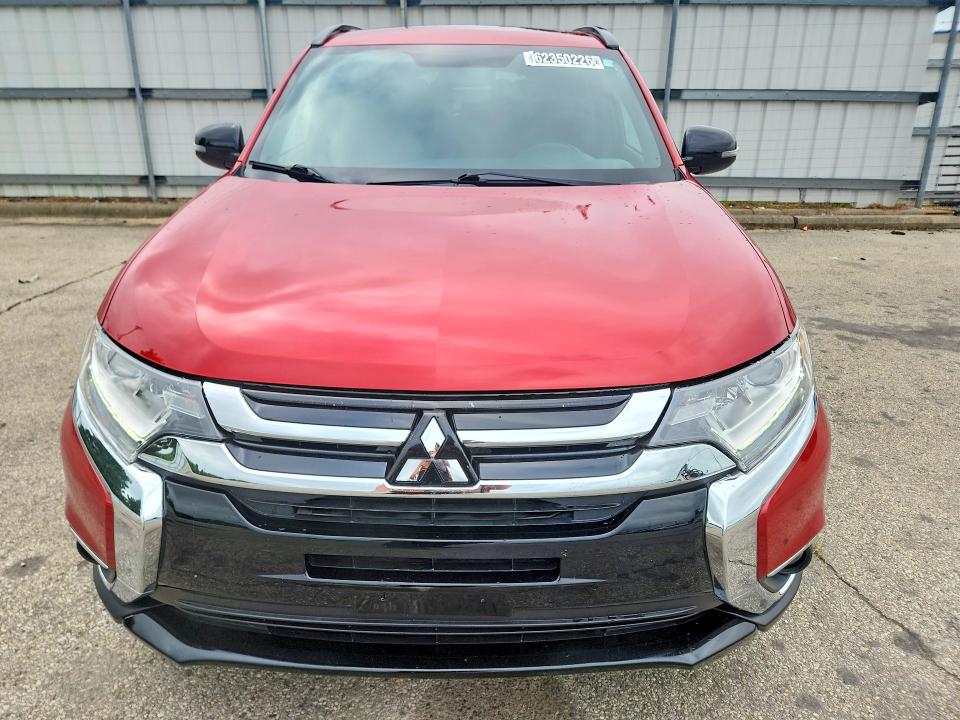 Продаж на аукціоні авто 2018 Mitsubishi Outlander, vin: JA4AZ3A39JZ018685, номер лоту: 62350226