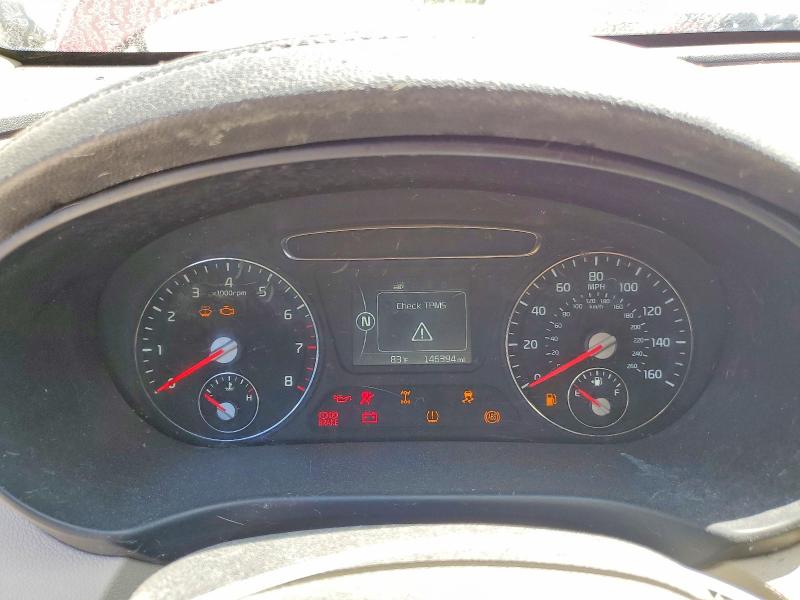 61366646 :رقم المزاد ، 5XYPGDA5XHG313008 vin ، 2017 Kia Sorento مزاد بيع