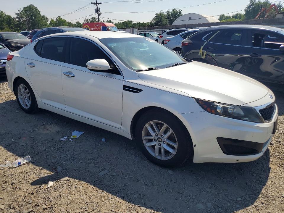 2011 Kia Optima მანქანა იყიდება აუქციონზე, vin: KNAGM4A72B5129057, აუქციონის ნომერი: 61192006