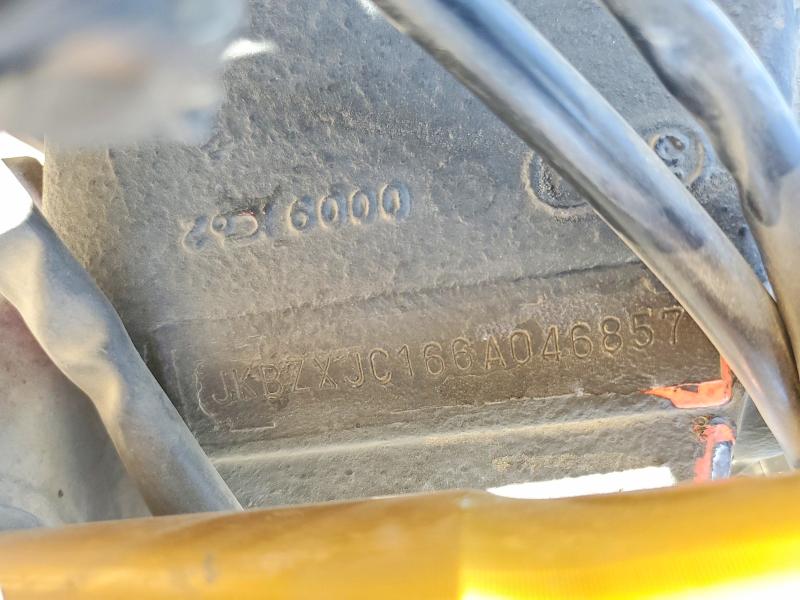 62504086 :رقم المزاد ، JKBZXJC166A046857 vin ، 2006 Kawasaki Zx636 مزاد بيع