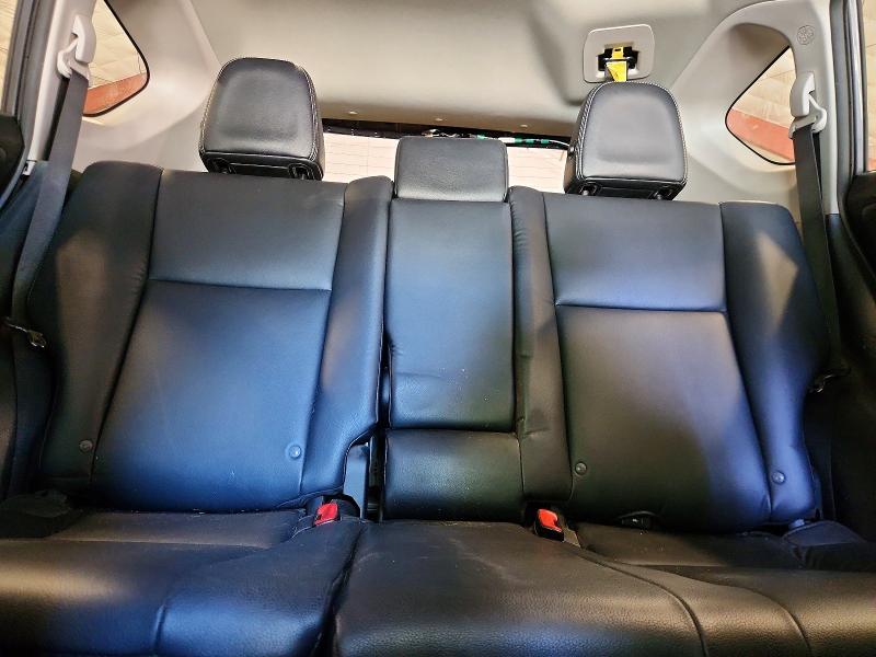 61354636 :رقم المزاد ، 2T3DFREV4FW256252 vin ، 2015 Toyota Rav4 مزاد بيع