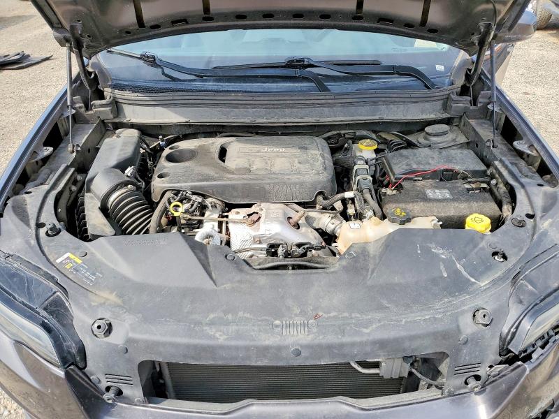 60163336 :رقم المزاد ، 1C4PJMDN5KD116265 vin ، 2019 Jeep Cherokee مزاد بيع