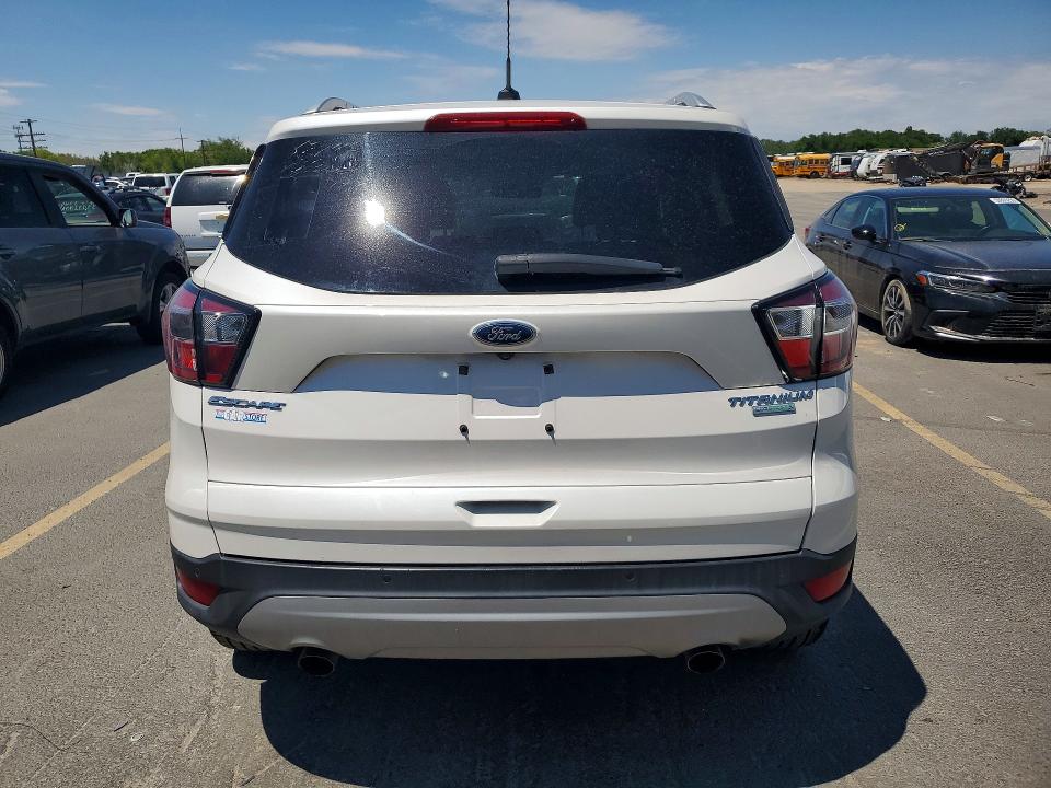 2017 Ford Escape მანქანა იყიდება აუქციონზე, vin: 1FMCU0JD6HUC14042, აუქციონის ნომერი: 59993136
