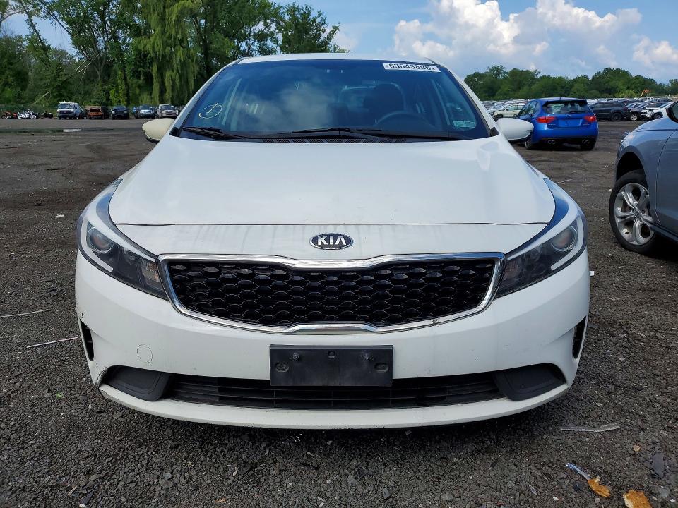 2017 Kia Forte მანქანა იყიდება აუქციონზე, vin: 3KPFK4A79HE150795, აუქციონის ნომერი: 63643896