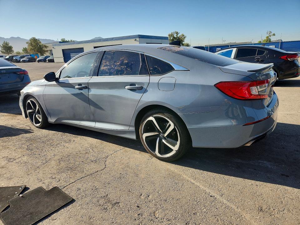62207756 :رقم المزاد ، 1HGCV1F36NA012453 vin ، 2022 Honda Accord مزاد بيع
