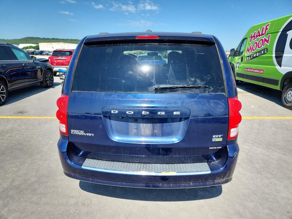 59736806 :رقم المزاد ، 2C4RDGEG6HR672611 vin ، 2017 Dodge Grand Caravan مزاد بيع