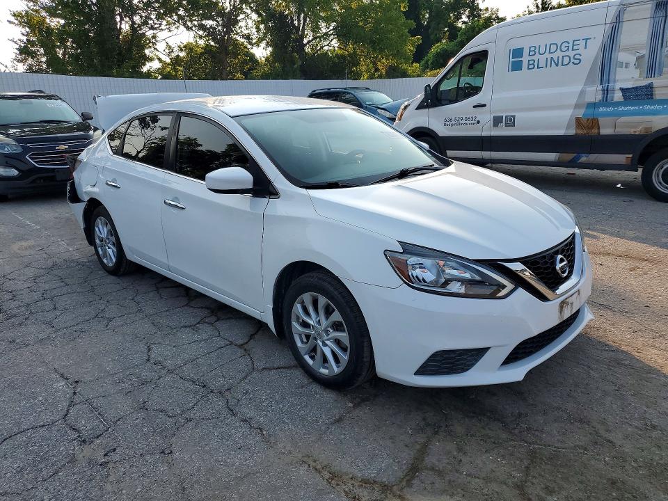 2017 Nissan Sentra მანქანა იყიდება აუქციონზე, vin: 3N1AB7AP7HY246373, აუქციონის ნომერი: 63047506