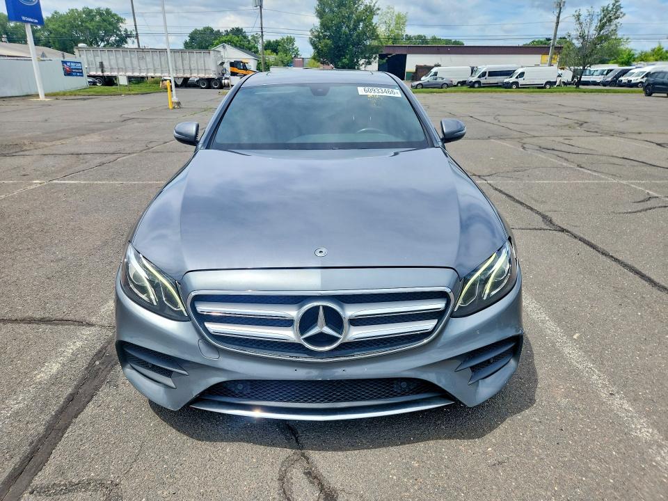 Aukcja sprzedaży 2018 Mercedes-benz E, vin: WDDZF4KB9JA329955, numer aukcji: 60933466