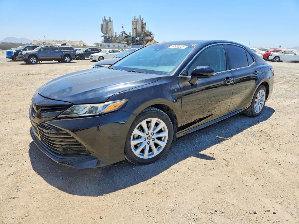 Продаж на аукціоні авто 2018 Toyota Camry, vin: 4T1B11HK1JU636384, номер лоту: 62125086