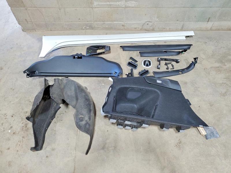 61133366 :رقم المزاد ، 19UDE4G73RA007112 vin ، 2024 Acura Integra مزاد بيع
