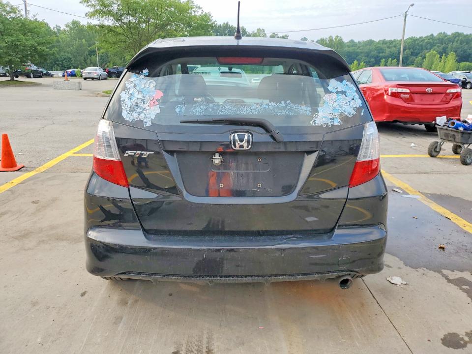 Продажа на аукционе авто 2013 Honda Fit, vin: JHMGE8H5XDC001304, номер лота: 60199266