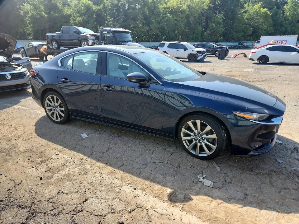 Продажа на аукционе авто 2021 Mazda 3, vin: 3MZBPBDL8MM250588, номер лота: 61996616