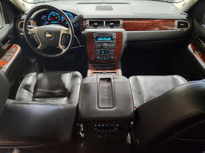 Продаж на аукціоні авто 2009 Chevrolet Suburban, vin: 1GNFK36319R206113, номер лоту: 61875996