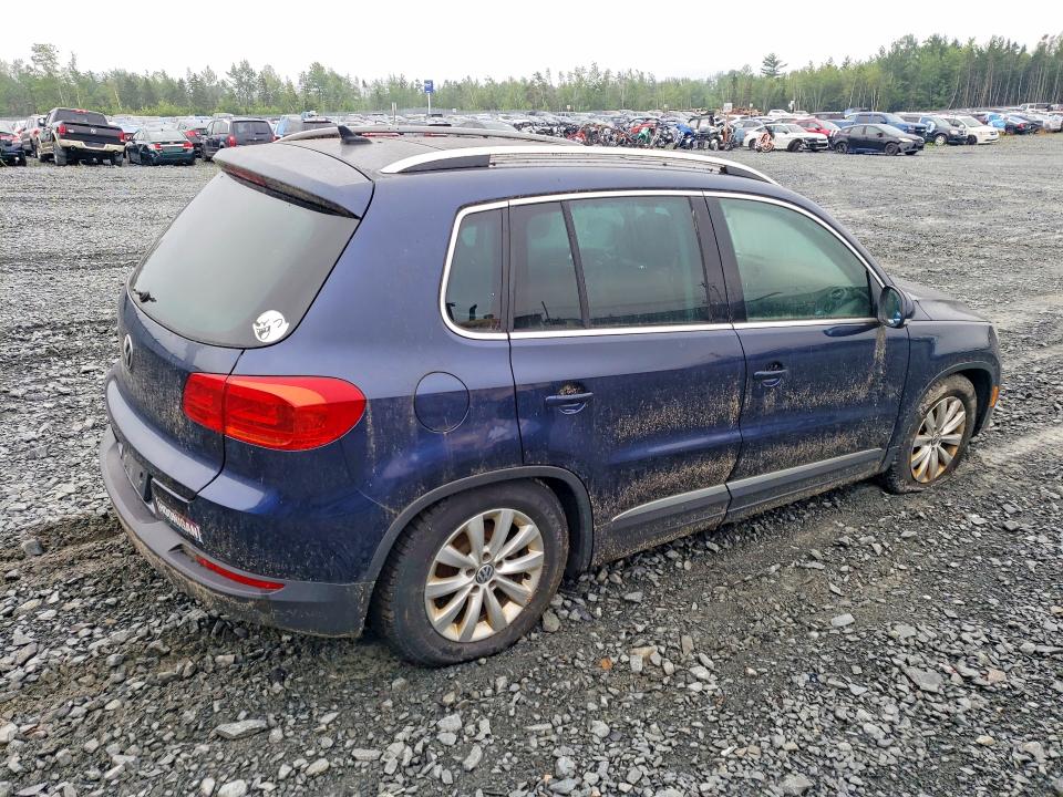 2014 Volkswagen Tiguan მანქანა იყიდება აუქციონზე, vin: WVGJV3AXXEW624990, აუქციონის ნომერი: 62216946