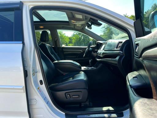 Продаж на аукціоні авто 2018 Toyota Highlander, vin: 5TDDZRFH9JS890764, номер лоту: 56543666