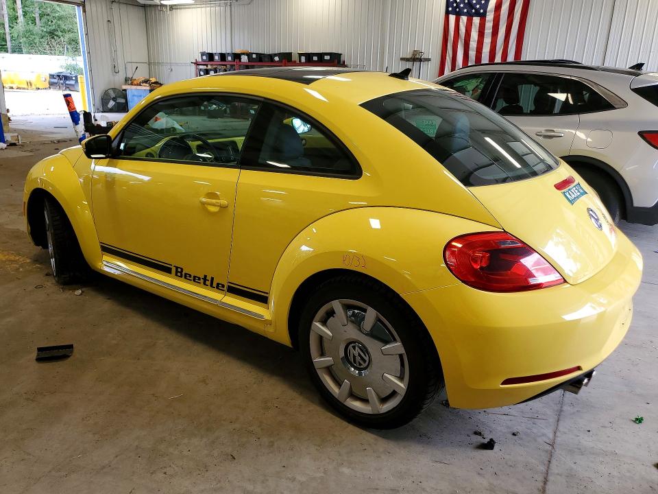62103446 :رقم المزاد ، 3VWJP7AT8DM687858 vin ، 2013 Volkswagen Beetle مزاد بيع