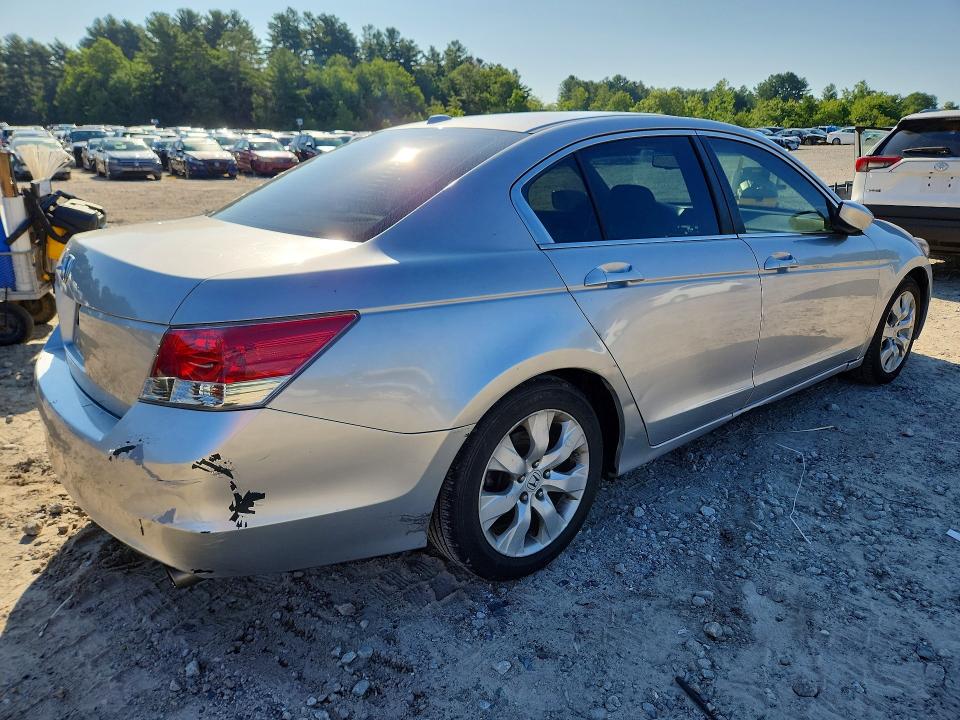 2008 Honda Accord მანქანა იყიდება აუქციონზე, vin: 1HGCP26898A163416, აუქციონის ნომერი: 62029216