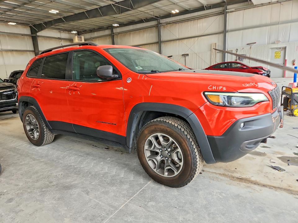 59146086 :رقم المزاد ، 1C4PJMBX3MD165892 vin ، 2021 Jeep Cherokee مزاد بيع