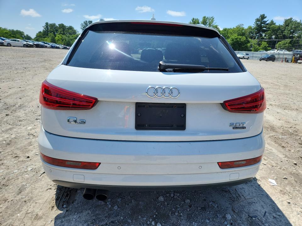 60298246 :رقم المزاد ، WA1JCCFS8JR000874 vin ، 2018 Audi Q3 مزاد بيع