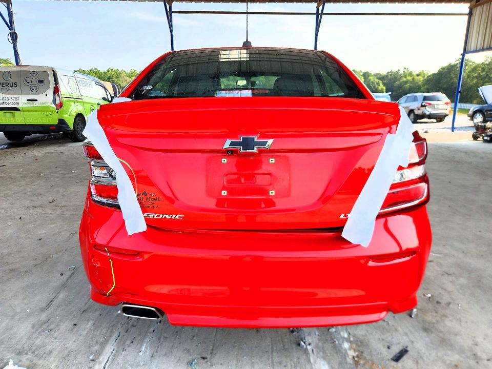 Продажа на аукционе авто 2018 Chevrolet Sonic, vin: 1G1JD5SH2J4106090, номер лота: 62570446