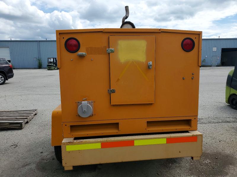 Продаж на аукціоні авто 2001 Fenex Tmab15 Arrowboard Trailer, vin: 1T9US06111S056377, номер лоту: 56416746